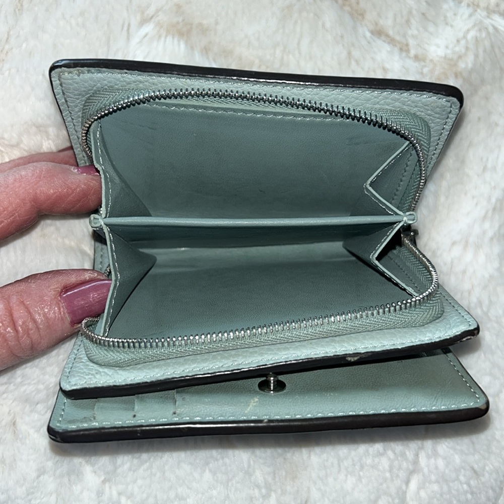 Louis Vuitton Claire blue green compact Mahina wallet - Picture 12 of 12